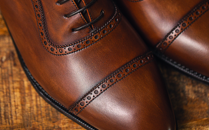 Comment nettoyer des chaussures en cuir sans cirage ?